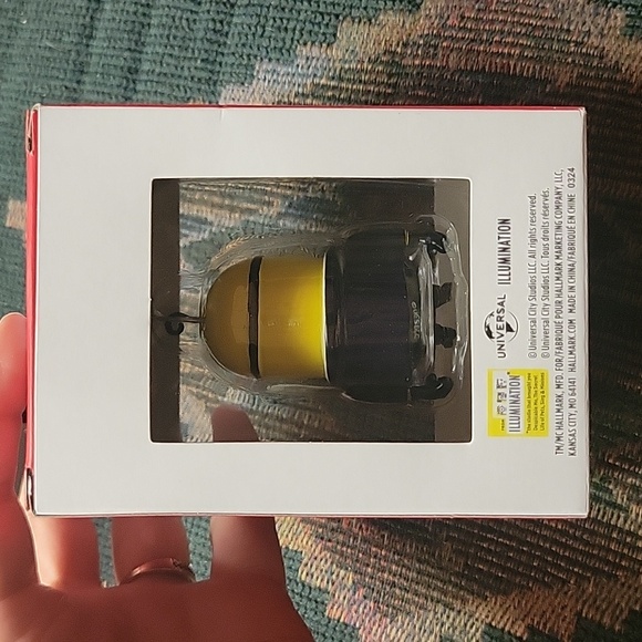 Hallmark Minion ornament - Picture 2 of 3